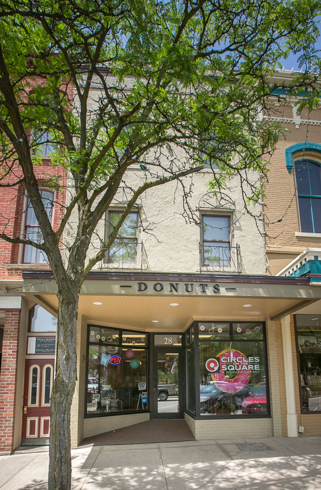 Medina Public Square Storefront / Rapp Building / Retail